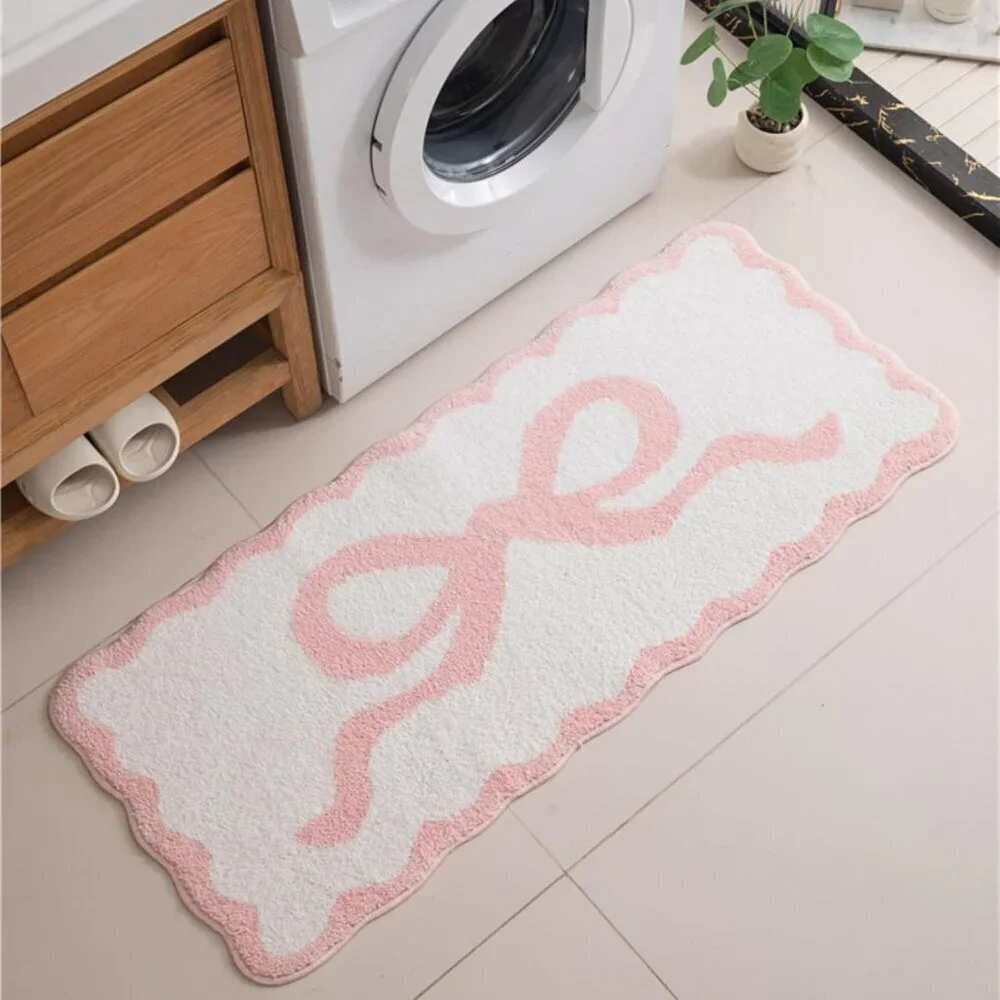 Pink Scalloped Bathroom Mat 26x18 Soft Absorbent Machine Washable Floor Mats
